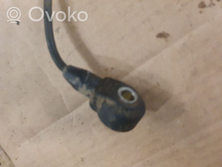 Volkswagen Golf III Detonation knock sensor 021905377