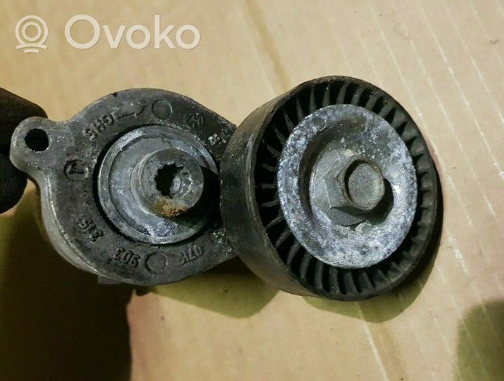 Audi RS3 Napinacz paska wielorowkowego / Alternatora 07K903315T