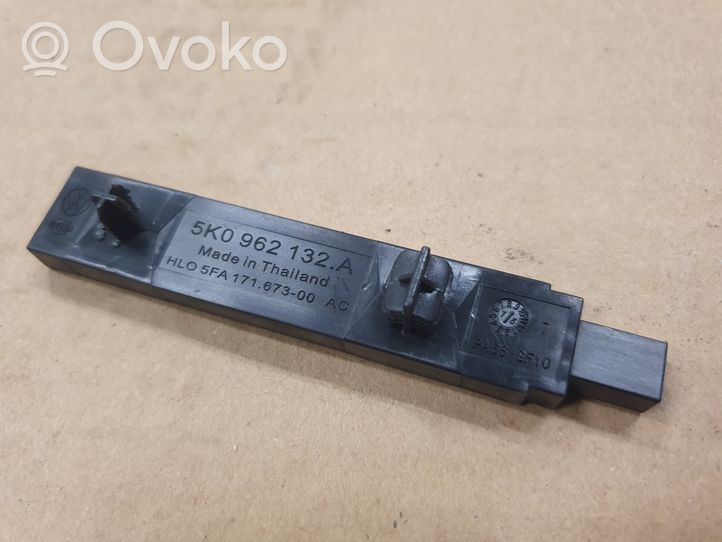 Audi A3 S3 8V Keyless (KESSY) go control unit/module 5K0962132A