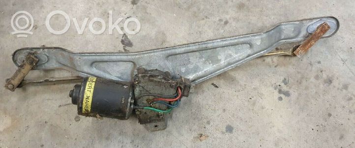 Volkswagen Jetta I Front wiper linkage 171955611