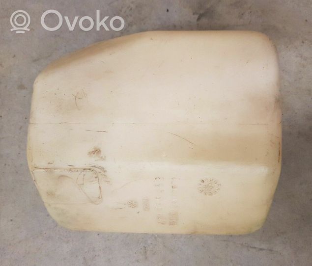 Volkswagen Scirocco Zbiornik płynu do spryskiwaczy szyby przedniej / czołowej 431955453