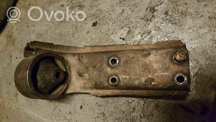 Volkswagen Golf I Supporto di montaggio scatola del cambio 171399113F