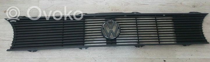 Volkswagen Golf I Grotelės viršutinės 171853653D