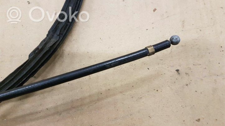 Volkswagen PASSAT B7 Système poignée, câble pour serrure de capot 3C2823535