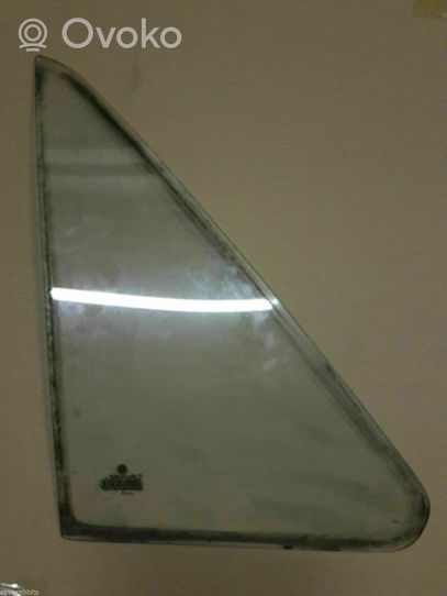 Volkswagen Caddy Front vent window/glass (coupe) 171845252