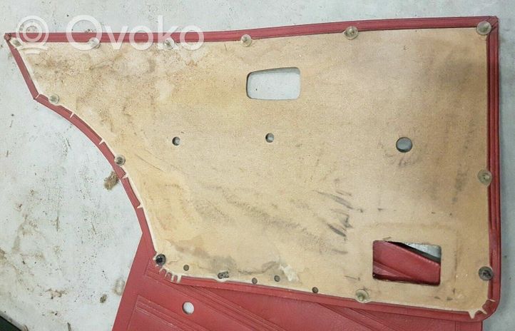 Volkswagen Jetta I Set di rivestimento del pannello della portiera 173