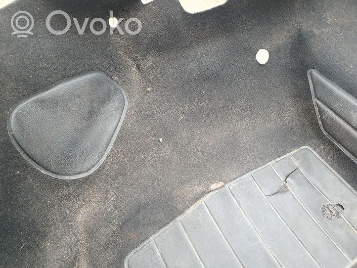 Volkswagen Golf II Interior carpet 191863101