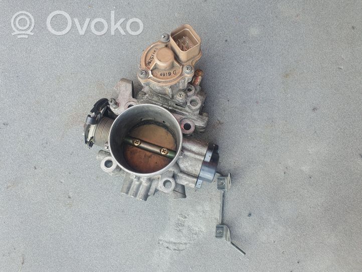 Mitsubishi FTO Clapet d'étranglement E9T15296