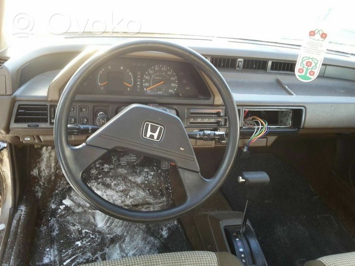 Honda Civic III Ohjauspyörä STEERING