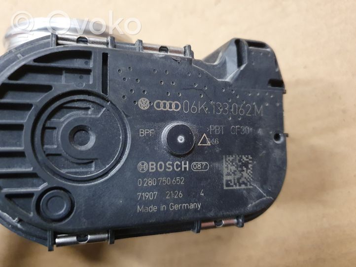 Audi A4 S4 B9 Zawór przepustnicy 06K133062M