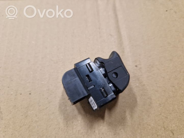 Audi A3 S3 8V Interruttore di controllo dell’alzacristalli elettrico 8V0959855B