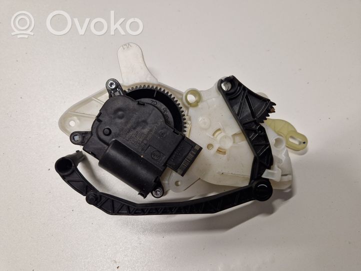 Audi Q3 F3 Tuloilmaventtiilin käyttömoottori 5Q0907511L