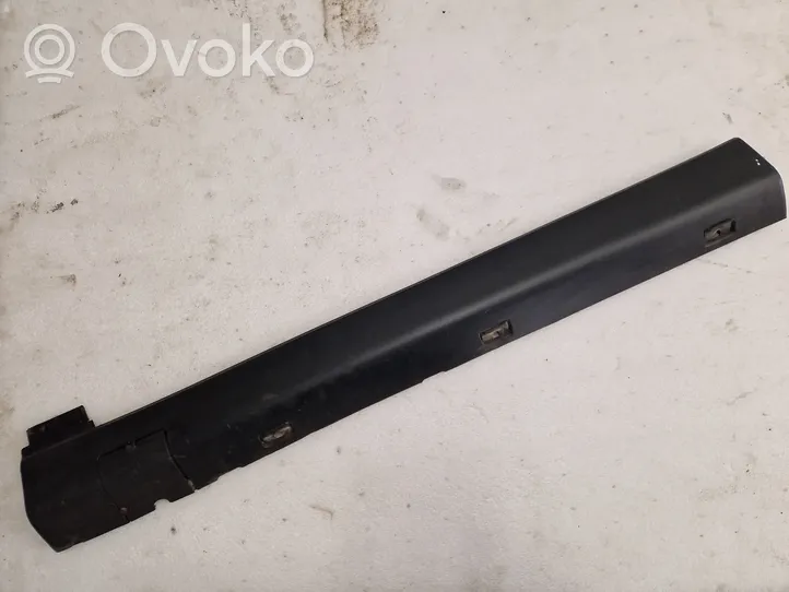 Volkswagen PASSAT B3 Side skirt front trim 357853897