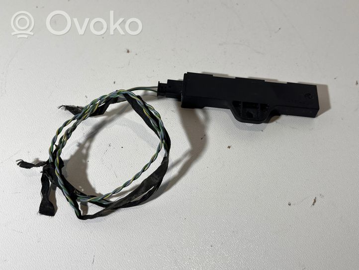 BMW X5 F15 Antenne intérieure accès confort 9220832