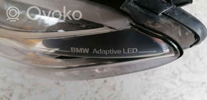 BMW 7 G11 G12 Lampa przednia 7471327