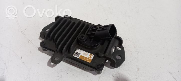 Toyota RAV 4 (XA50) Radar / Czujnik Distronic 8821033120