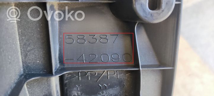 Toyota RAV 4 (XA50) Takaluukun kannen lukon lista 5838742090