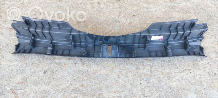 Toyota RAV 4 (XA50) Cache serrure de hayon/coffre arrière 5838742090