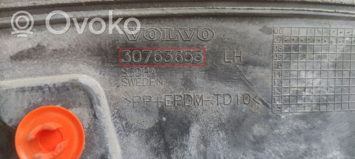 Volvo XC70 Rear arch 30763655