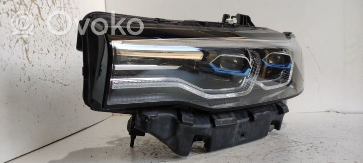 BMW X7 G07 Lampa przednia 9481801