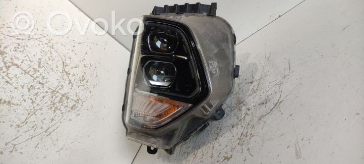 Hyundai Santa Fe Lampa przednia 9210251110