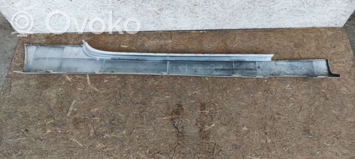 Rolls-Royce Wraith Sill 51777301424