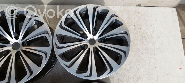 Bentley Bentayga R22 alloy rim 36A601025S