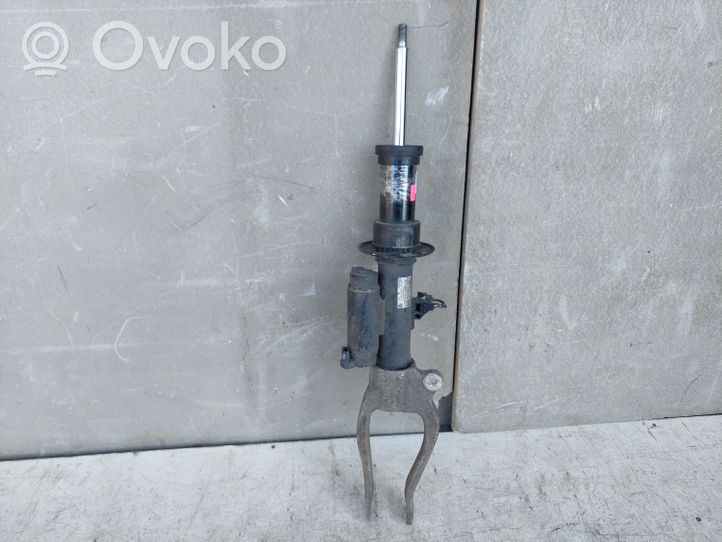 BMW 8 G15 Front shock absorber/damper 6878113