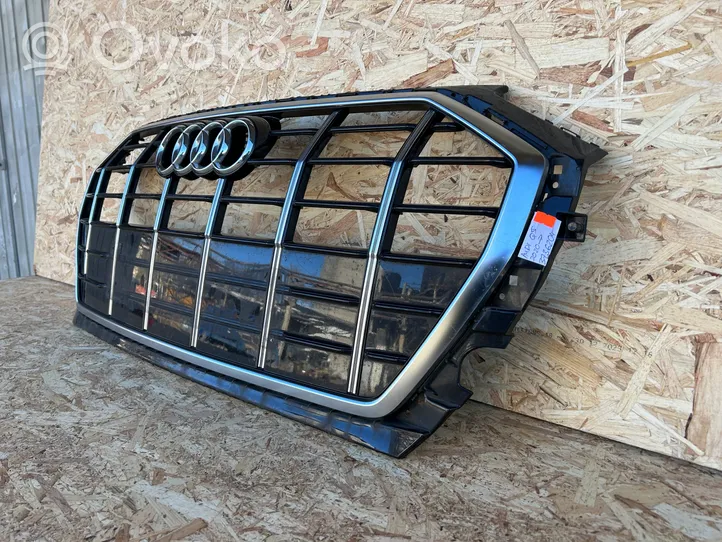 Audi Q5 SQ5 Maskownica / Grill / Atrapa górna chłodnicy 80A853651