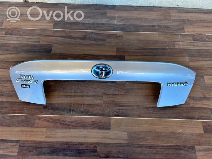 Toyota C-HR Rivestimento portellone 76811F4010