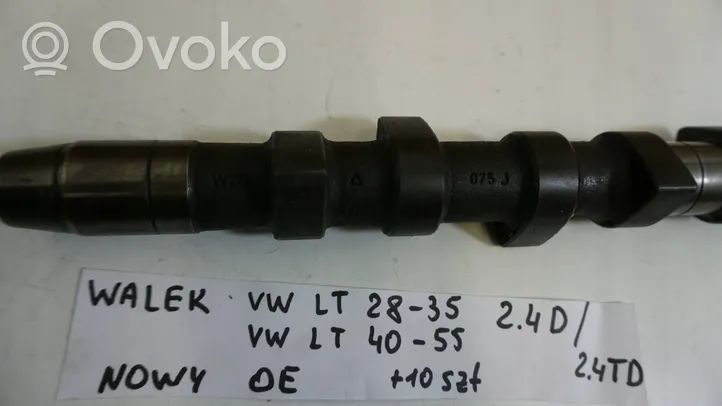 Volkswagen I LT Camshaft 075109101J