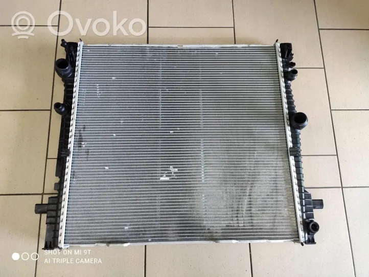 BMW X3M F97 Radiateur de refroidissement 17118665241