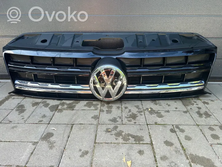 Volkswagen Amarok Atrapa chłodnicy / Grill 