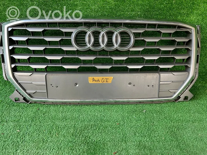 Audi Q2 - Atrapa chłodnicy / Grill 