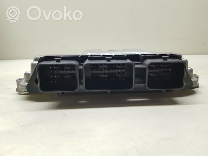 Ford Focus Unité de commande, module ECU de moteur 0281011701