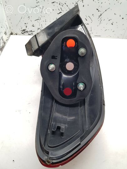 Volkswagen PASSAT CC Lampa tylna 3C8945096D