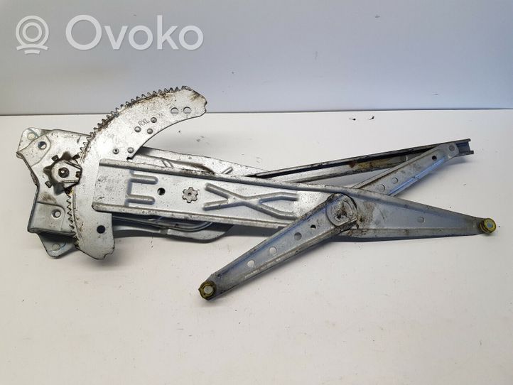 Renault Kangoo I Front door manual window regulator 820C155793