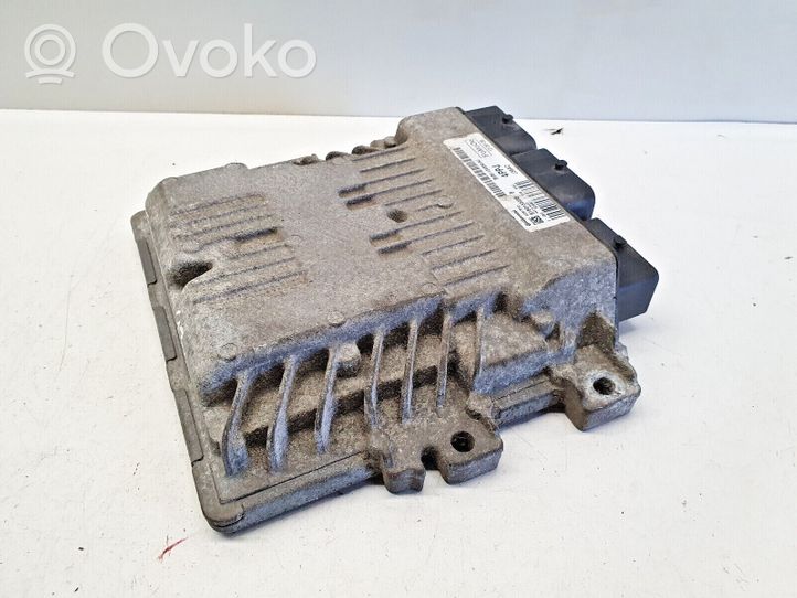 Ford Focus Sterownik / Moduł ECU BV6112A650NJ