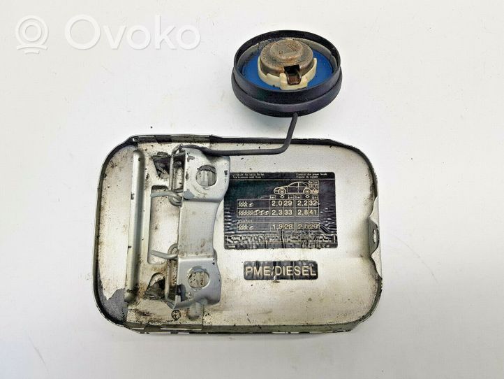 Mercedes-Benz E W211 Serbatoio del carburante A2105841739