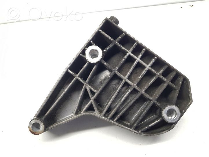 BMW 3 E90 E91 Supporto di montaggio della pompa del servosterzo 7794455