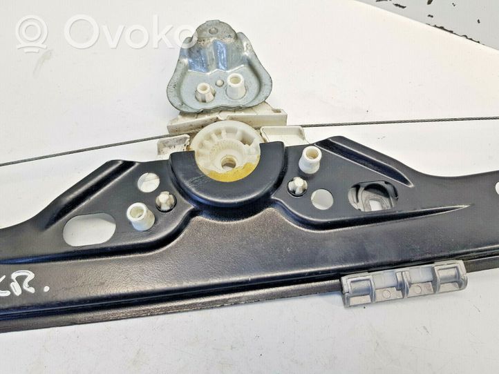 Mercedes-Benz C AMG W203 Rear window lifting mechanism without motor 104096