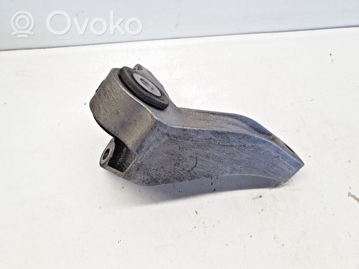 Ford Kuga I Supporto di montaggio scatola del cambio 8V416P093BA