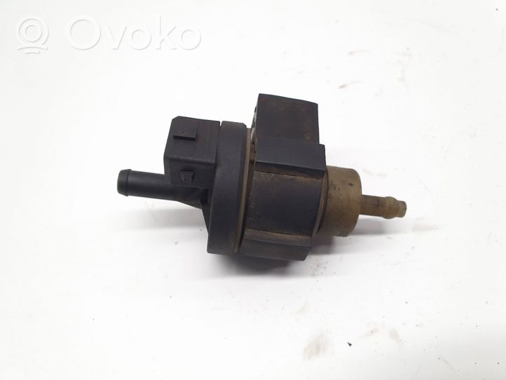 Chevrolet Epica Soupape de ventilation, réservoir de carburant 96408211