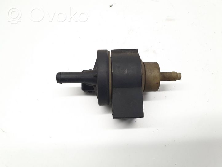 Chevrolet Epica Soupape de ventilation, réservoir de carburant 96408211