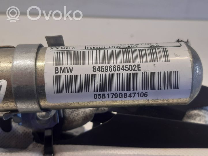 BMW 3 E90 E91 Stogo oro pagalvė (užuolaida) 84696664502E