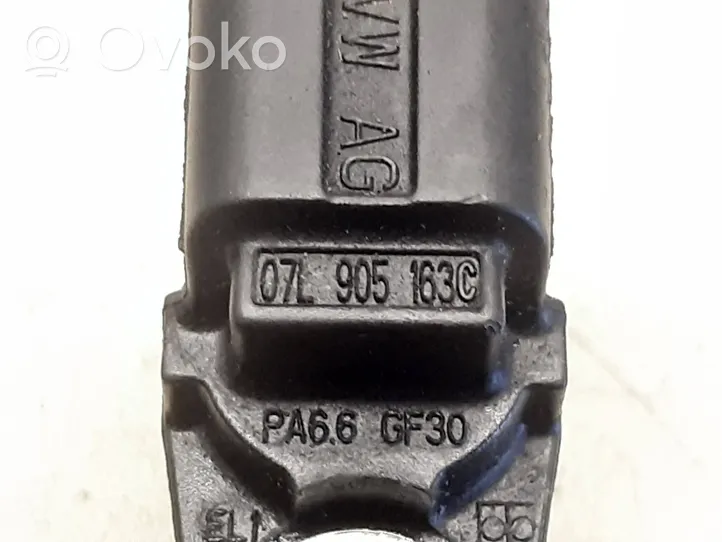 Audi A5 8T 8F Sensore di posizione albero a camme 07L905163C