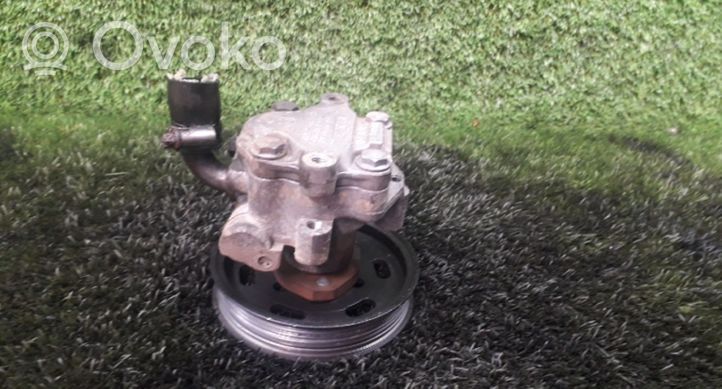 Seat Alhambra (Mk1) Power steering pump 