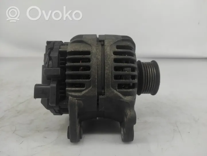 Volkswagen Golf II Alternator 