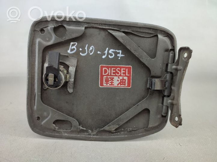 Toyota Corolla E90 Sportello del serbatoio del carburante 