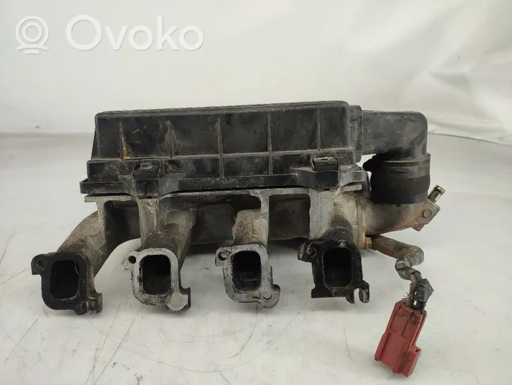 Opel Corsa A Intake manifold 